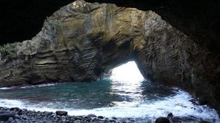 下田市-龍宮窟-1.jpg